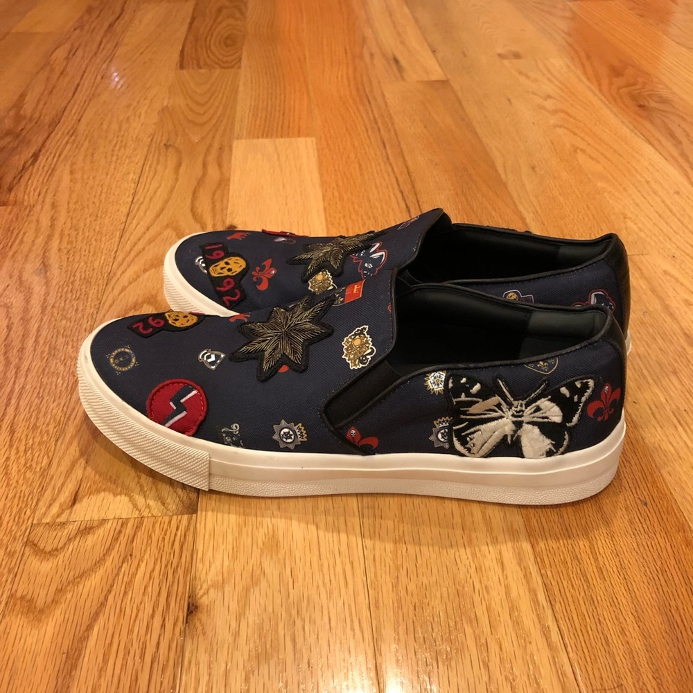 Authentic Alexandre Mcqueen Sneaker - image 1